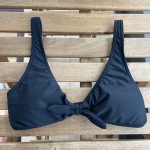 BLACK BIKINI TOP